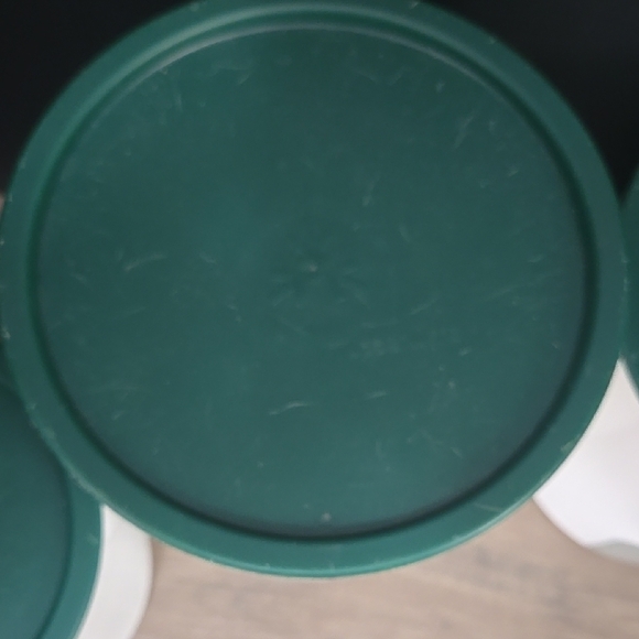 Tupperware Set of White and Green Food Storage Containers - Picture 7 of 13